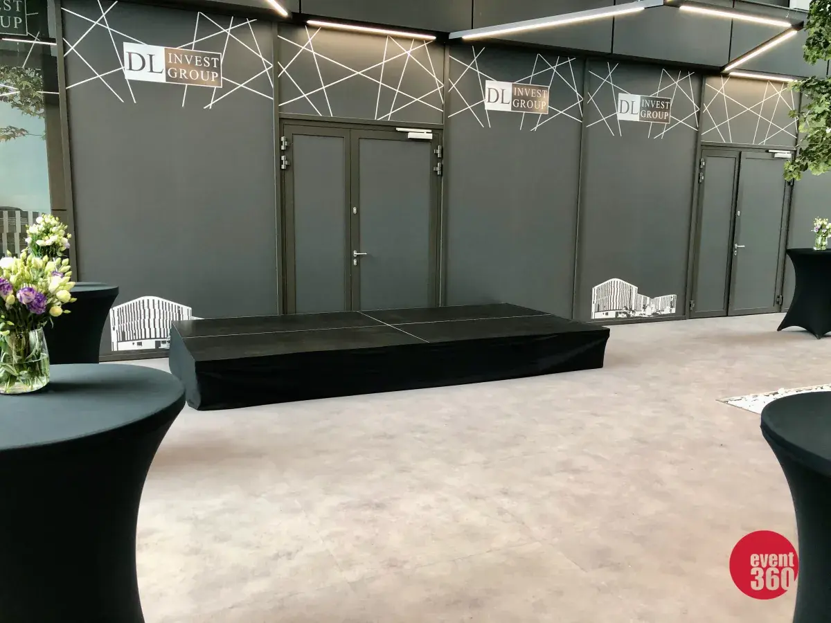 Wynajem podestów scenicznych rent360 