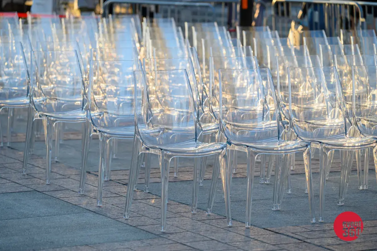 Wynajem krzeseł Ghost Rent360