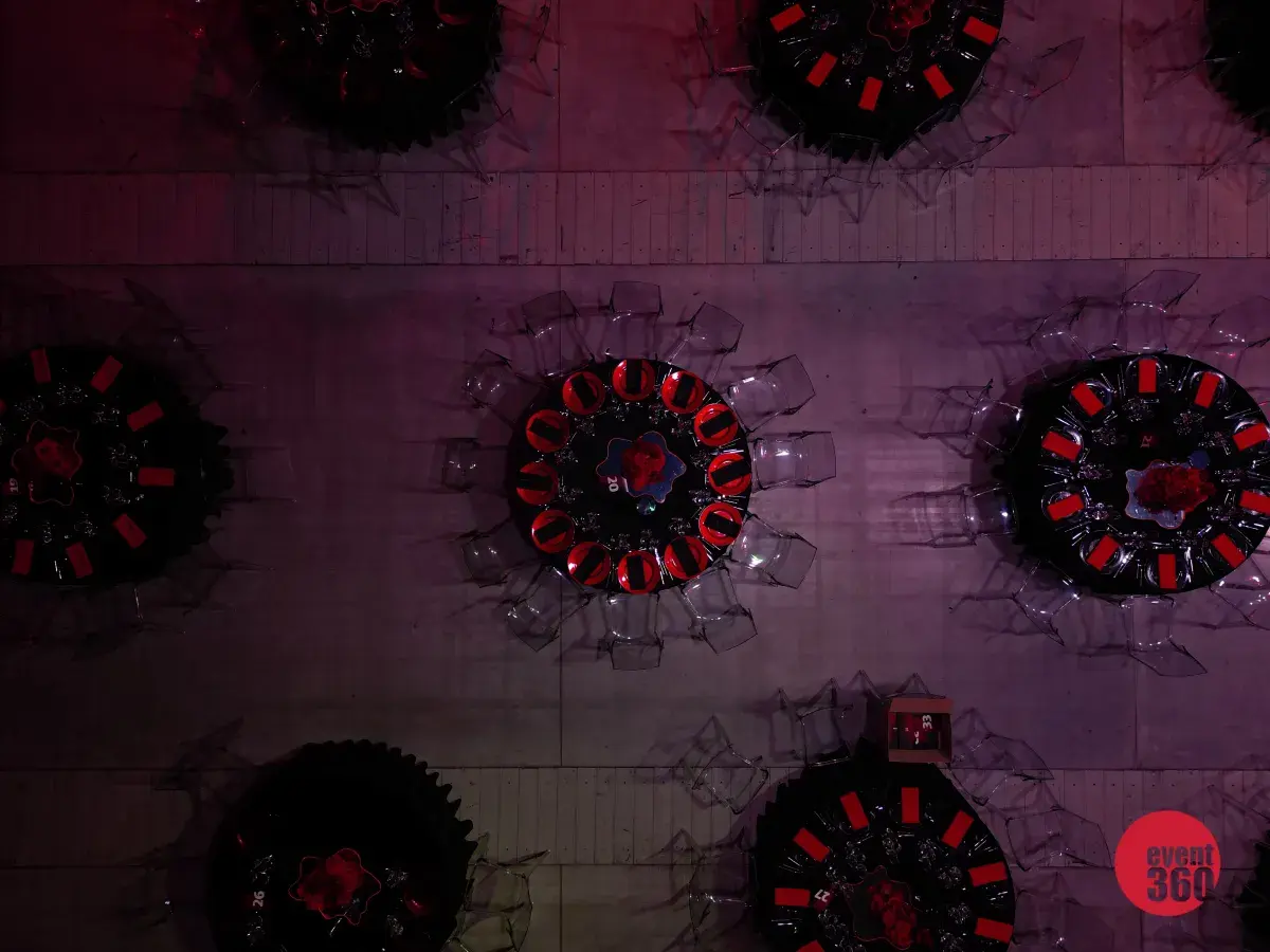 Wynajem krzeseł Ghost Rent360