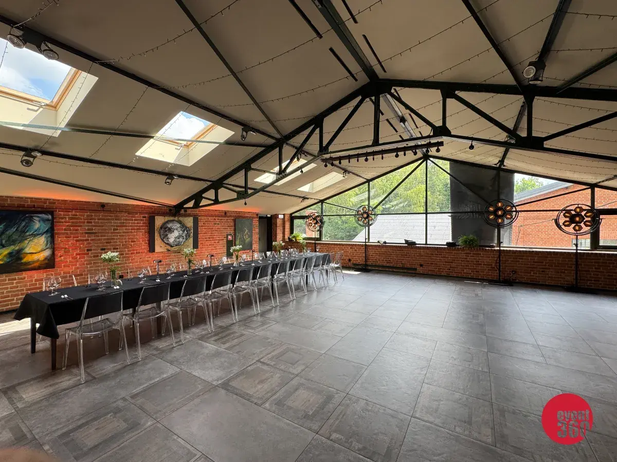 Wynajem krzeseł Ghost Rent360