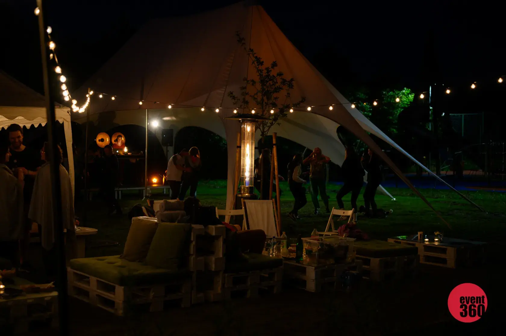 Girlandy żarówkowe rent360